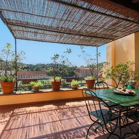 Apartment Florence- Biblioteca With View