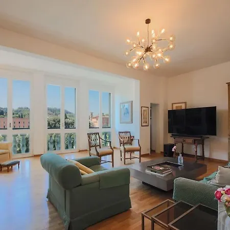 Florence- Biblioteca With View *