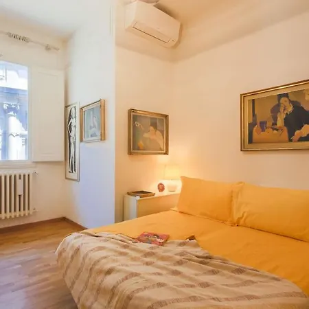 Apartment Florence- Biblioteca With View *